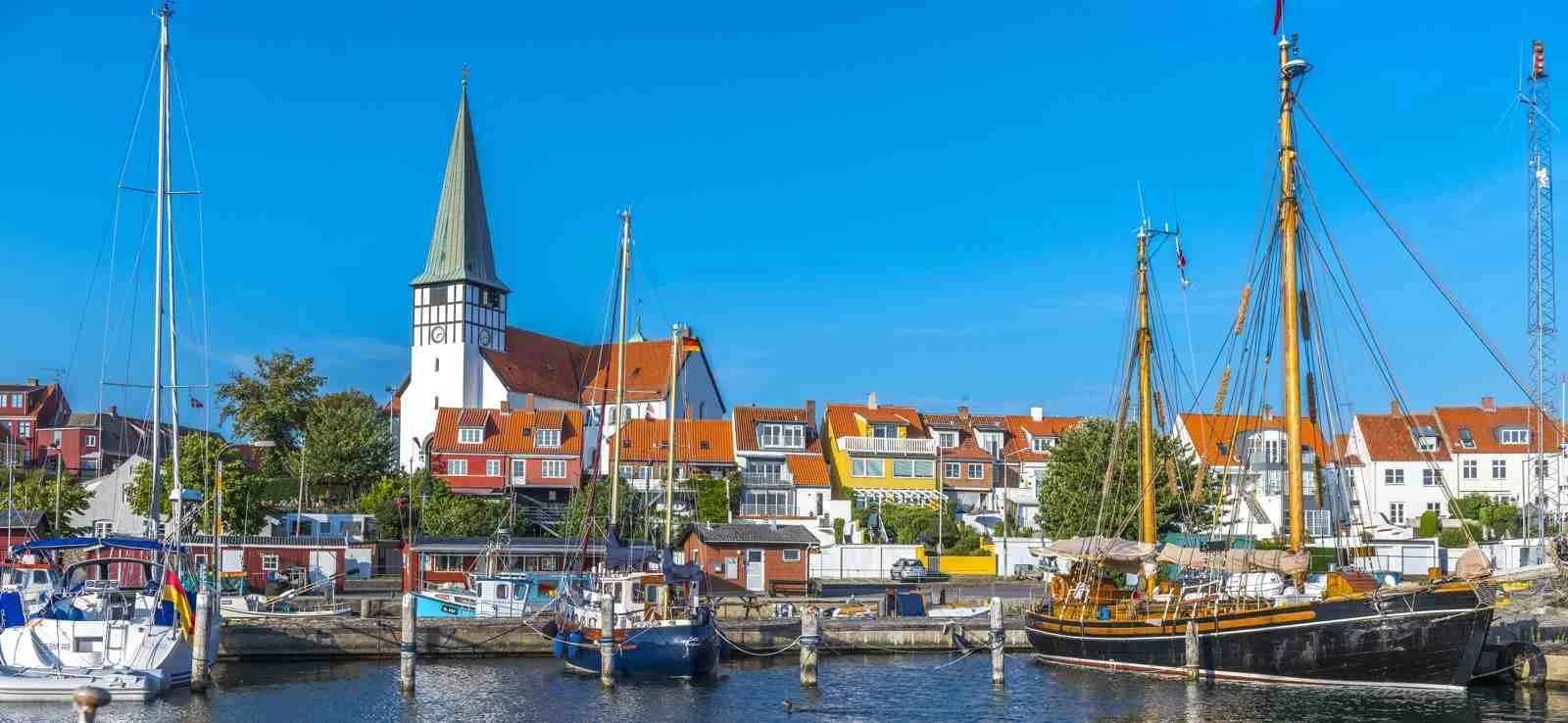 Rønne Altstadt, Hafen und Bornholmer Küste in Dänemark