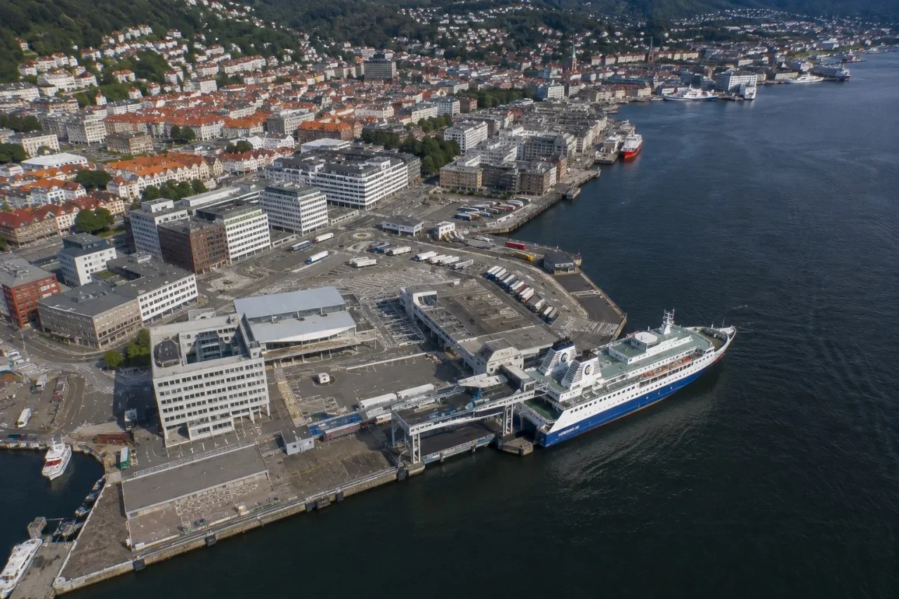 Bergen Küsten- und Hafenumgebung