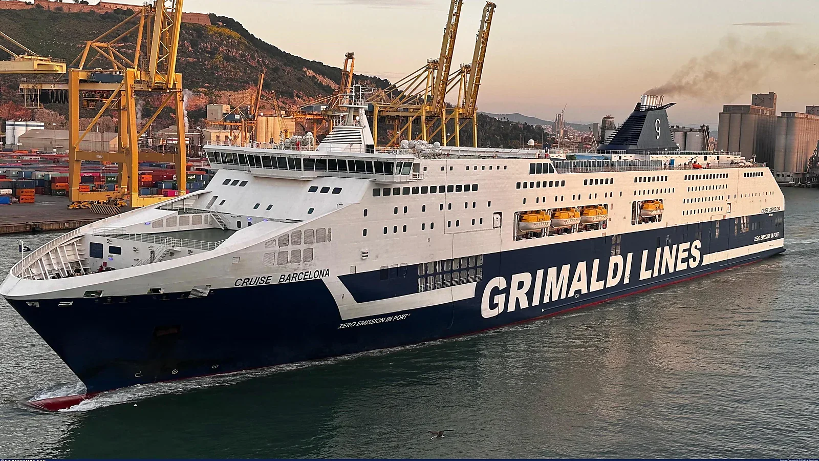 Grimaldi Lines Passagierfähre