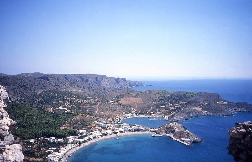 Küste und Hafenumgebung von Kythira